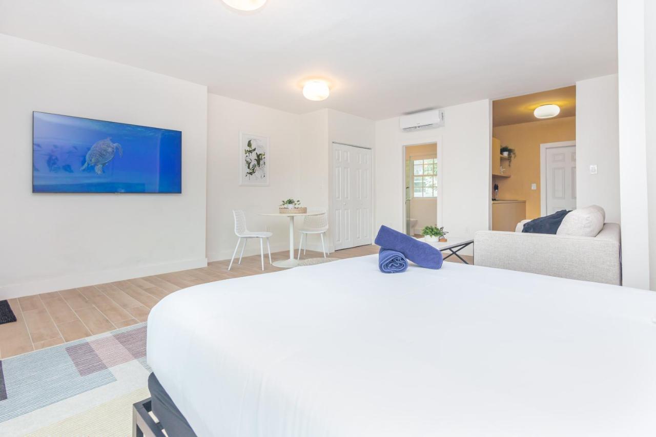 Large Stylish Studio Apartment In El Portal #3 Miami Exteriér fotografie