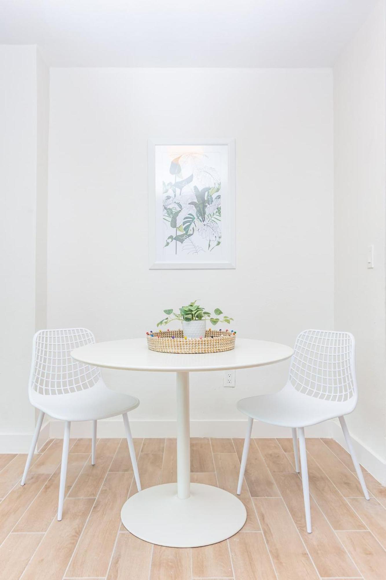 Large Stylish Studio Apartment In El Portal #3 Miami Exteriér fotografie