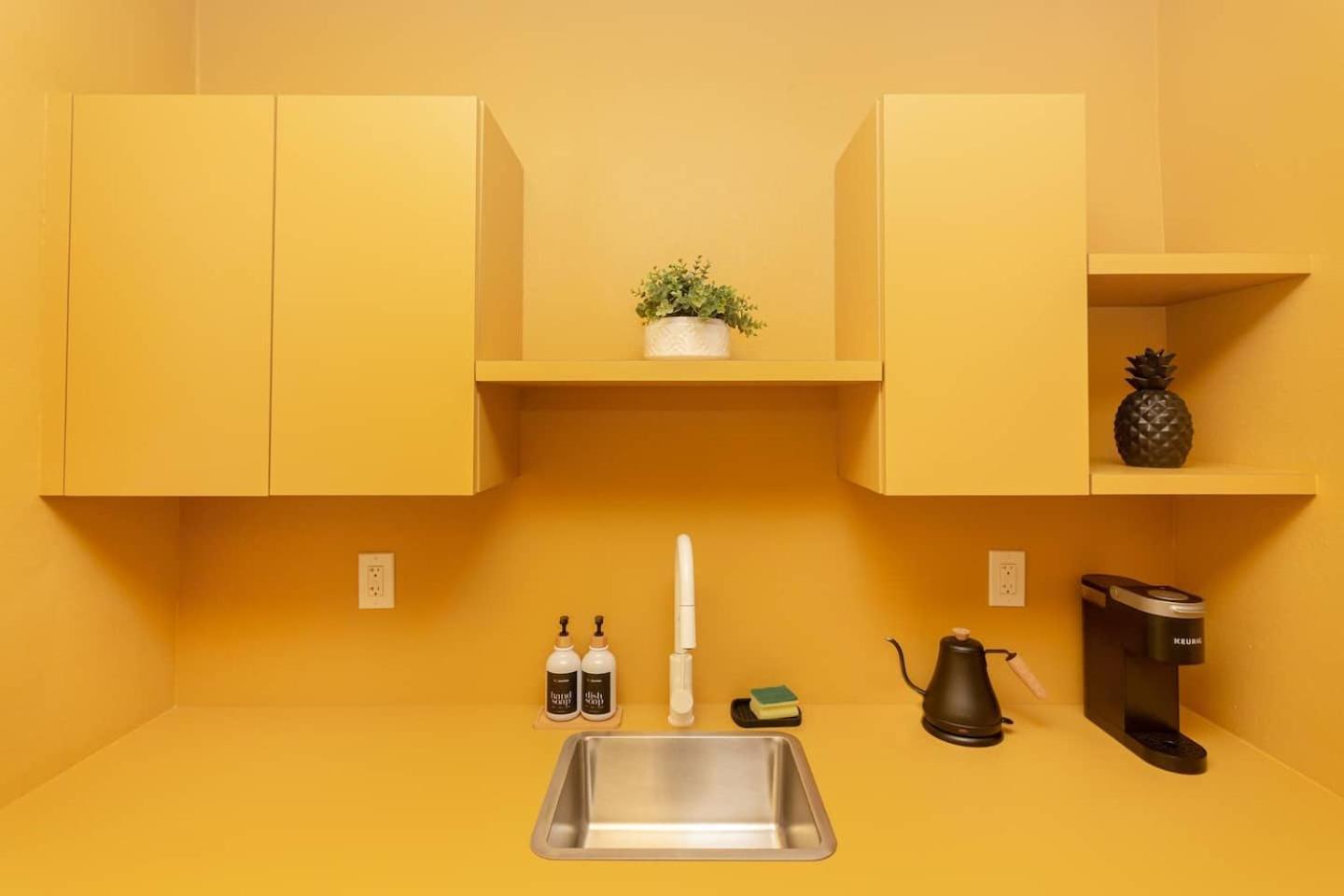 Large Stylish Studio Apartment In El Portal #3 Miami Exteriér fotografie